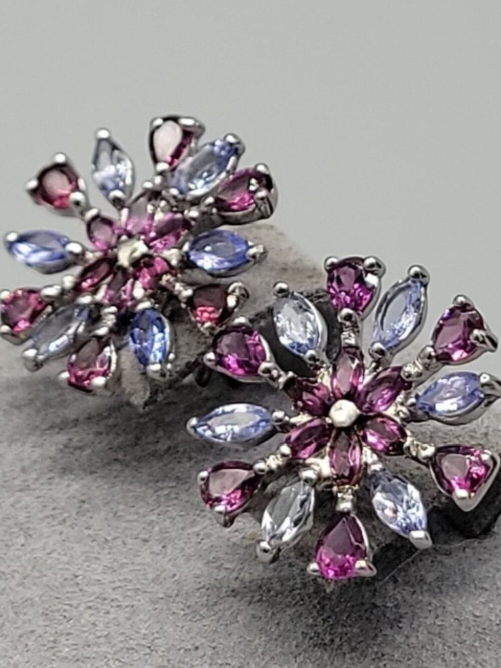 Sterling Silver Tanzanite Rhodolite Garnet Snowflake Starburst Cluster Earrings - Picture 2 of 10
